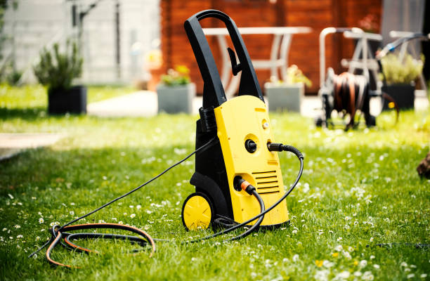 Best Gutter Cleaning  in Tropical Park, FL